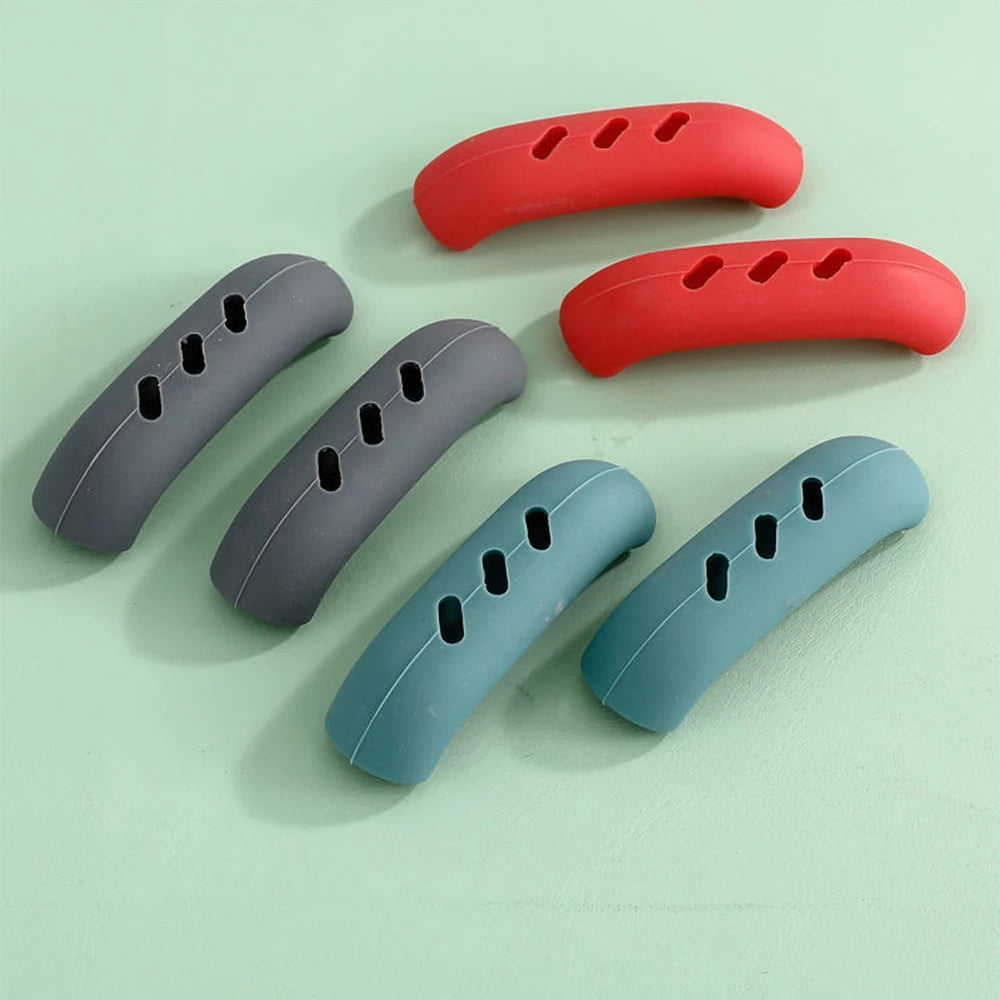 2Pcs Silicone Pan Handle Cover Heat Insulation Assist Handle Holder Grip Sleeve Kitchen Gadgets